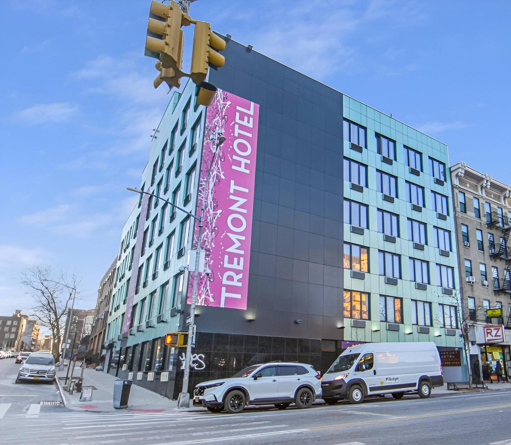 Hotel Tremont Bronx Yankee Stadium New York Exterior photo